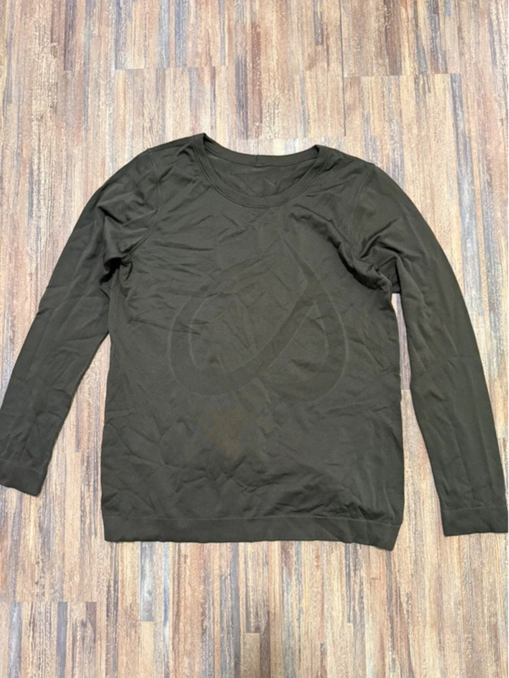 CRZ yoga seamless long sleeve best for a large
